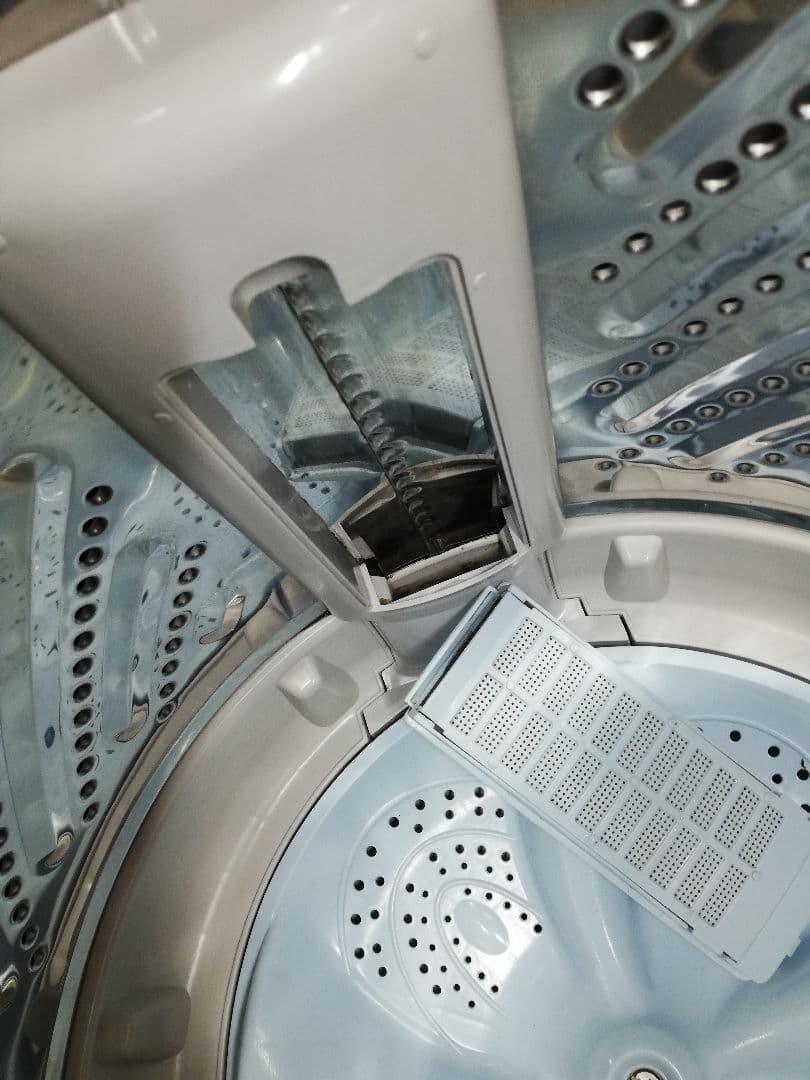 美品 Hisense 2022年製 洗濯機 6kg 最短10分洗濯 ステンレス槽