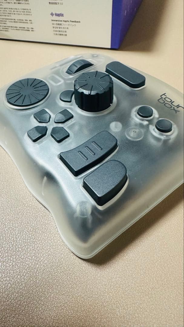 TourBox Elite Plus ケース付き