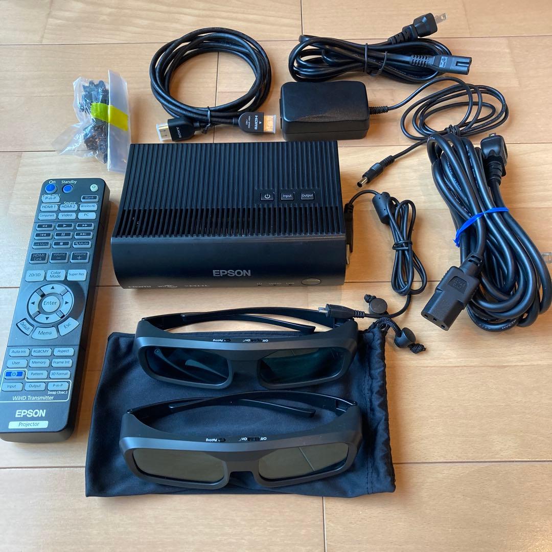 EH-TW8200W ホームシネマ プロジェクター