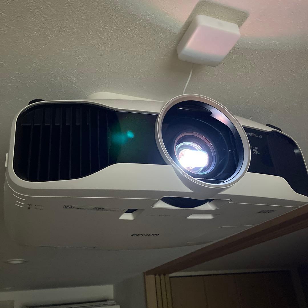 EH-TW8200W ホームシネマ プロジェクター