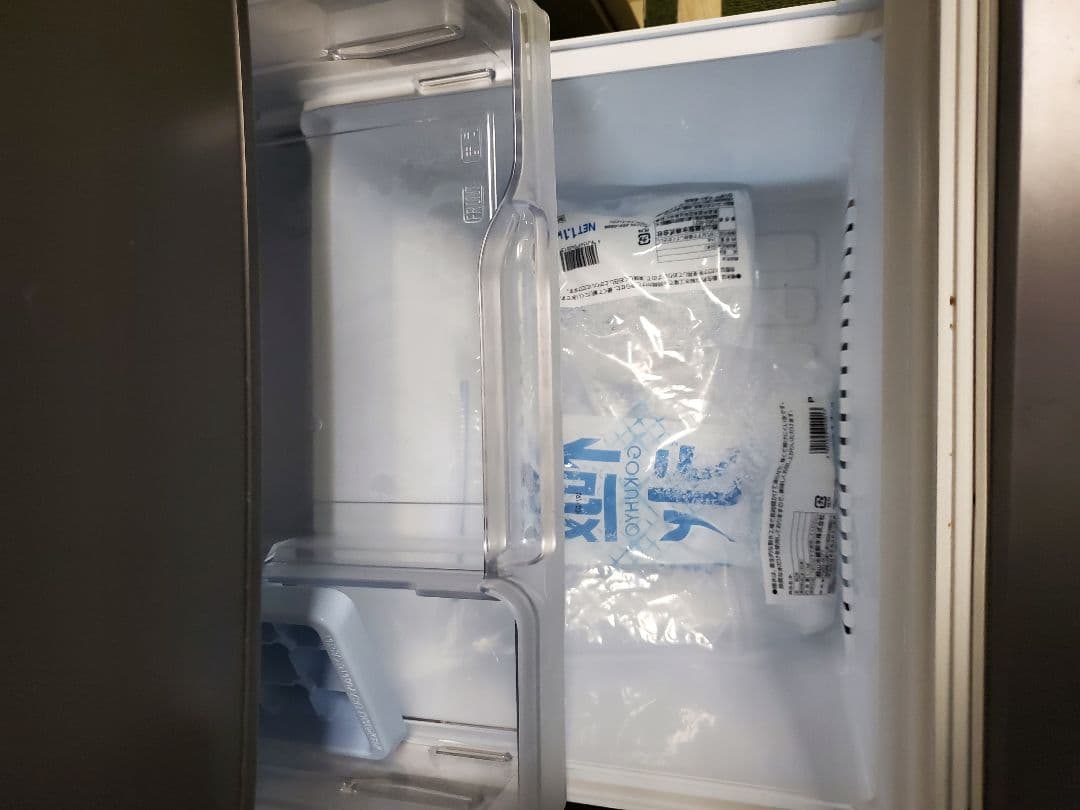 グレー 2ドア冷蔵庫 右開き