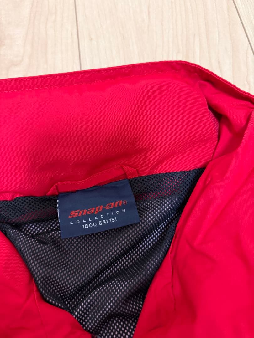 Snap-on ナイロンジャケット レッド　M