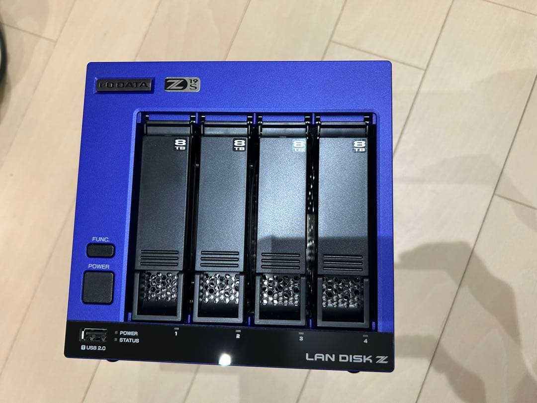 4TB 10GBLAN ４ベイNAS LAN DISK Z