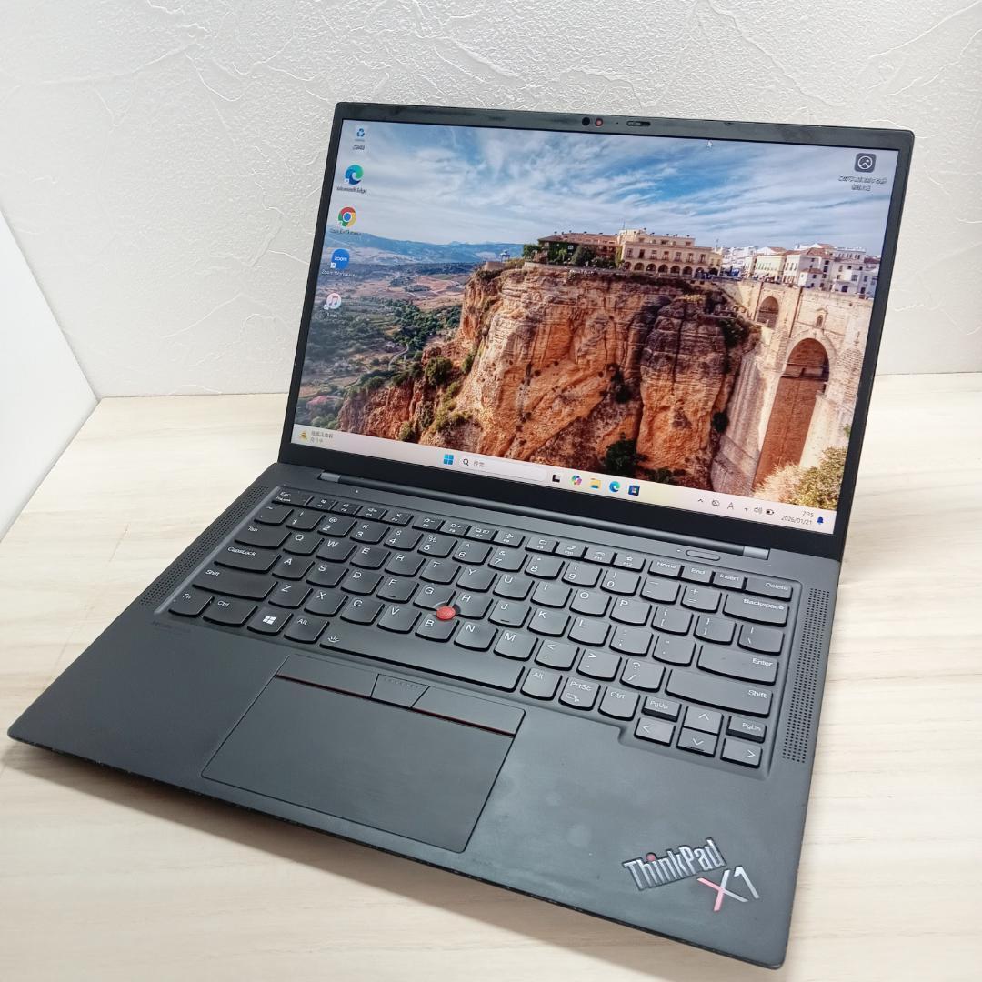 【ハイスペックPC】ThinkPad X1 Carbon Gen9