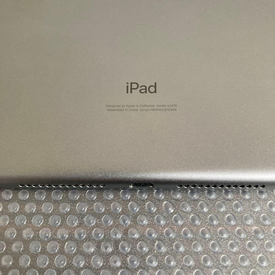 588【早い者勝ち】iPad8 第8世代 32GB SIMフリー☆