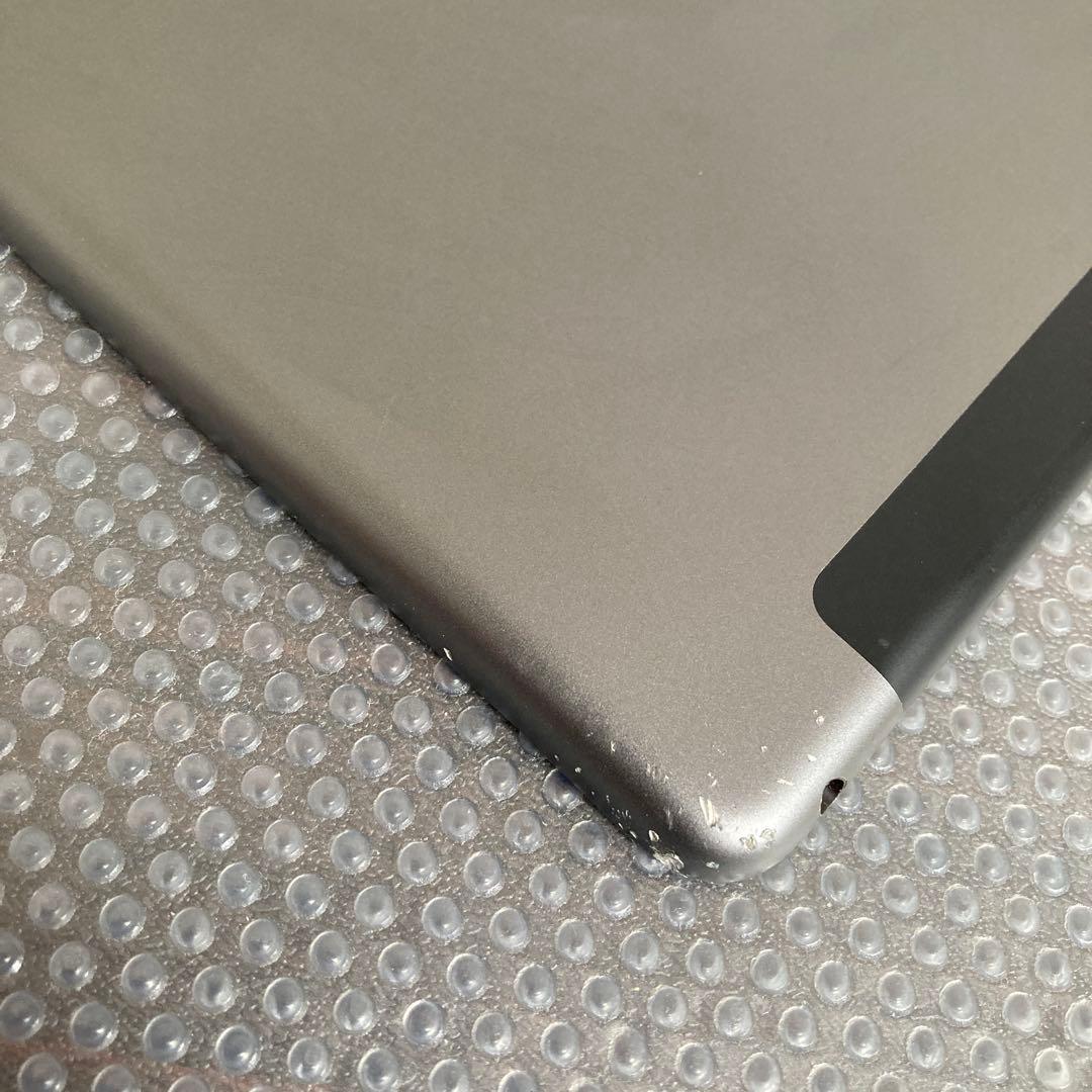 588【早い者勝ち】iPad8 第8世代 32GB SIMフリー☆