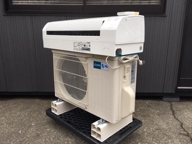 三菱　霧ヶ峰　GVシリーズ 　MSZ-GV2222-W　2022年製　2.2kw