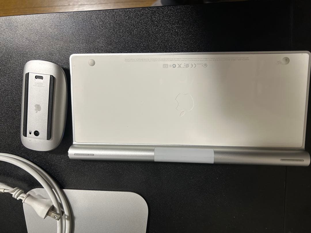 Apple iMac 21.5インチ i5 8GB/1TB ME086J/A