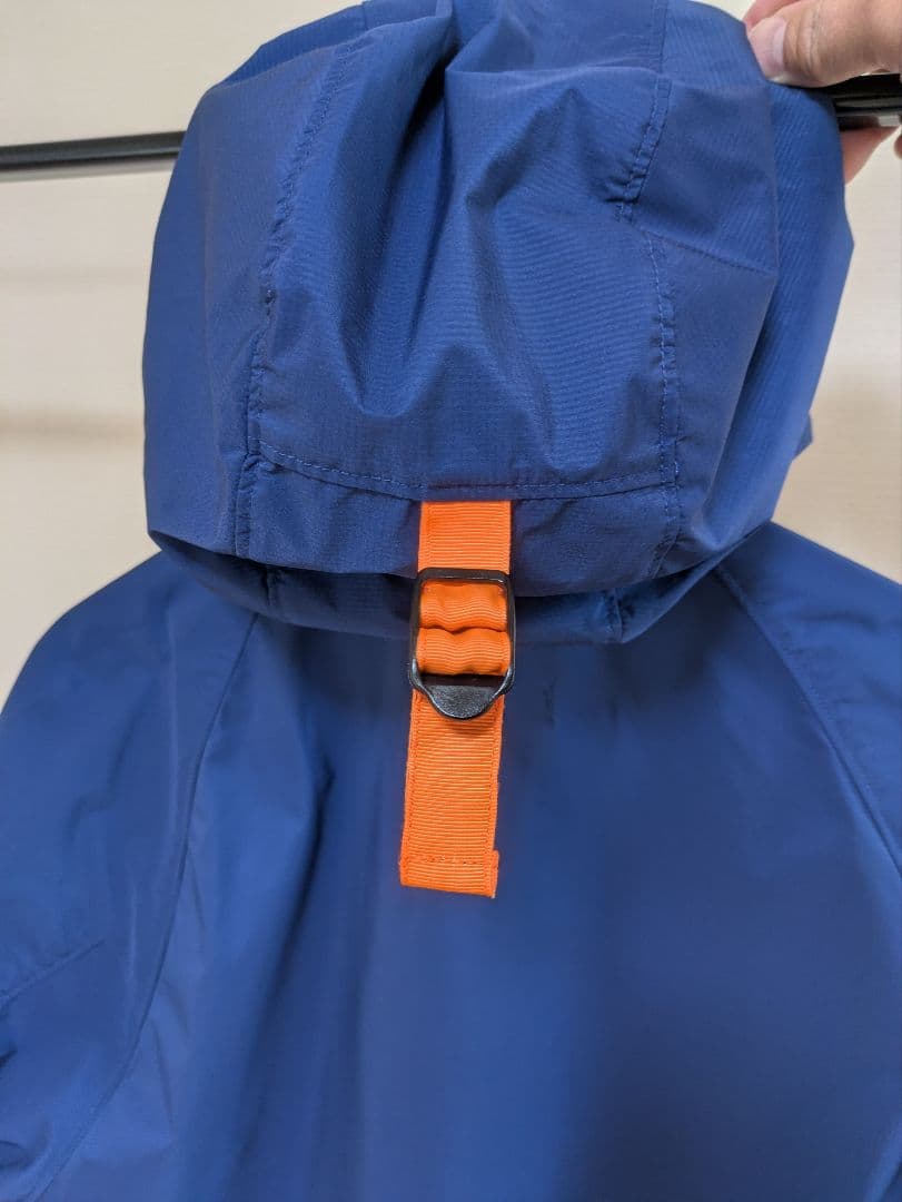WINDTAMER フード付きジャケット ネイビー