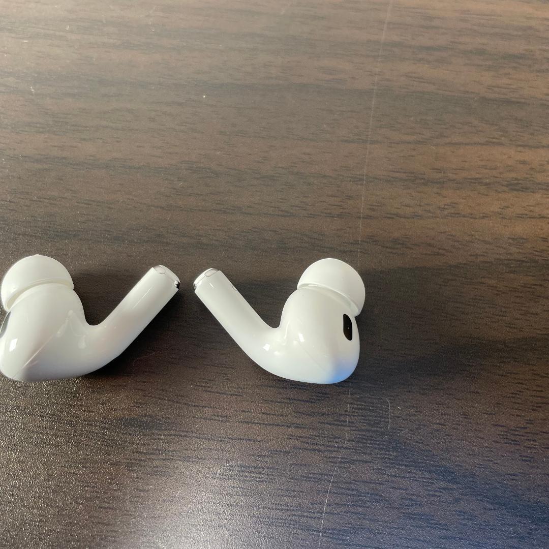 ②Apple AirPods Pro 第2世代 A3047 USB-Cタイプ