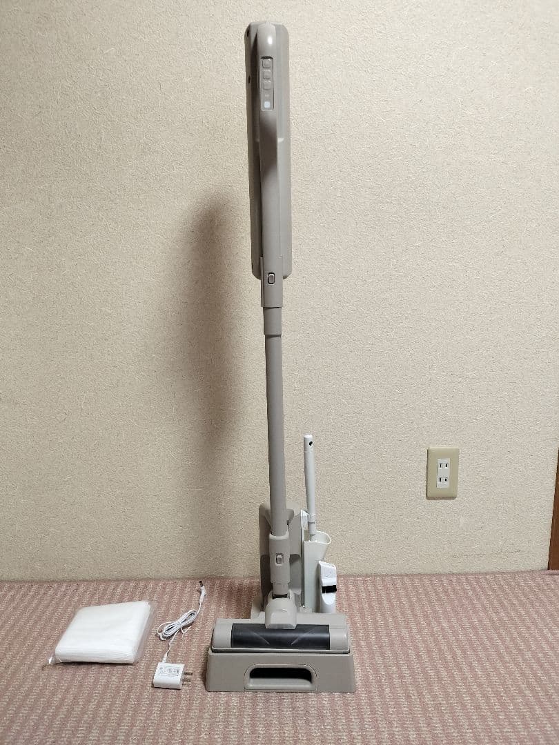 アイリスオーヤマ 充電式紙パックスティッククリーナー SBD-201P-HC