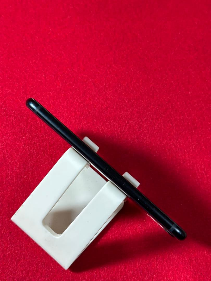 【1329】iPhone SE3第3世代ミッドナイト 128GB simフリー