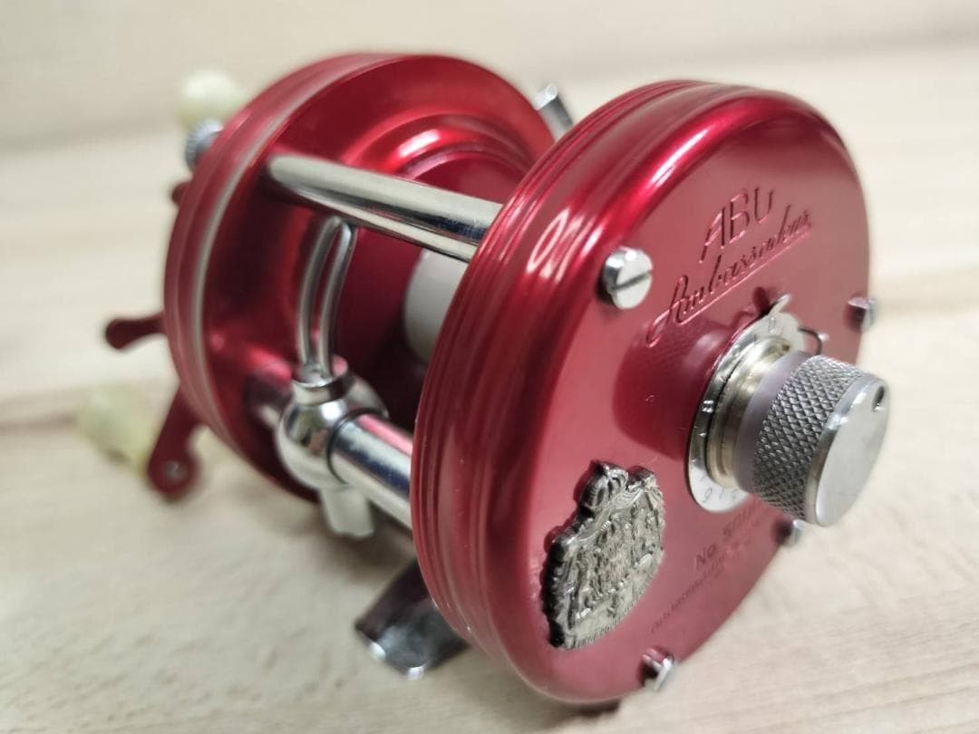 masaABU GARCIA アブ アンバサダー 5000　4ネジ