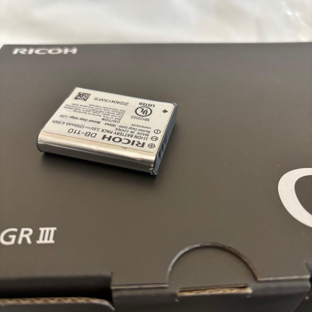 RICOH GR III コンパクトデジタルカメラ　美品