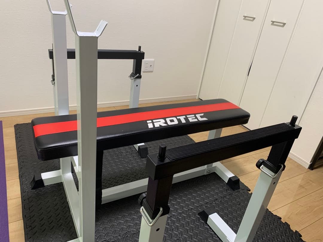 【引取り限定】iROTEC トレーニングベンチ 黒/赤+懸垂器
