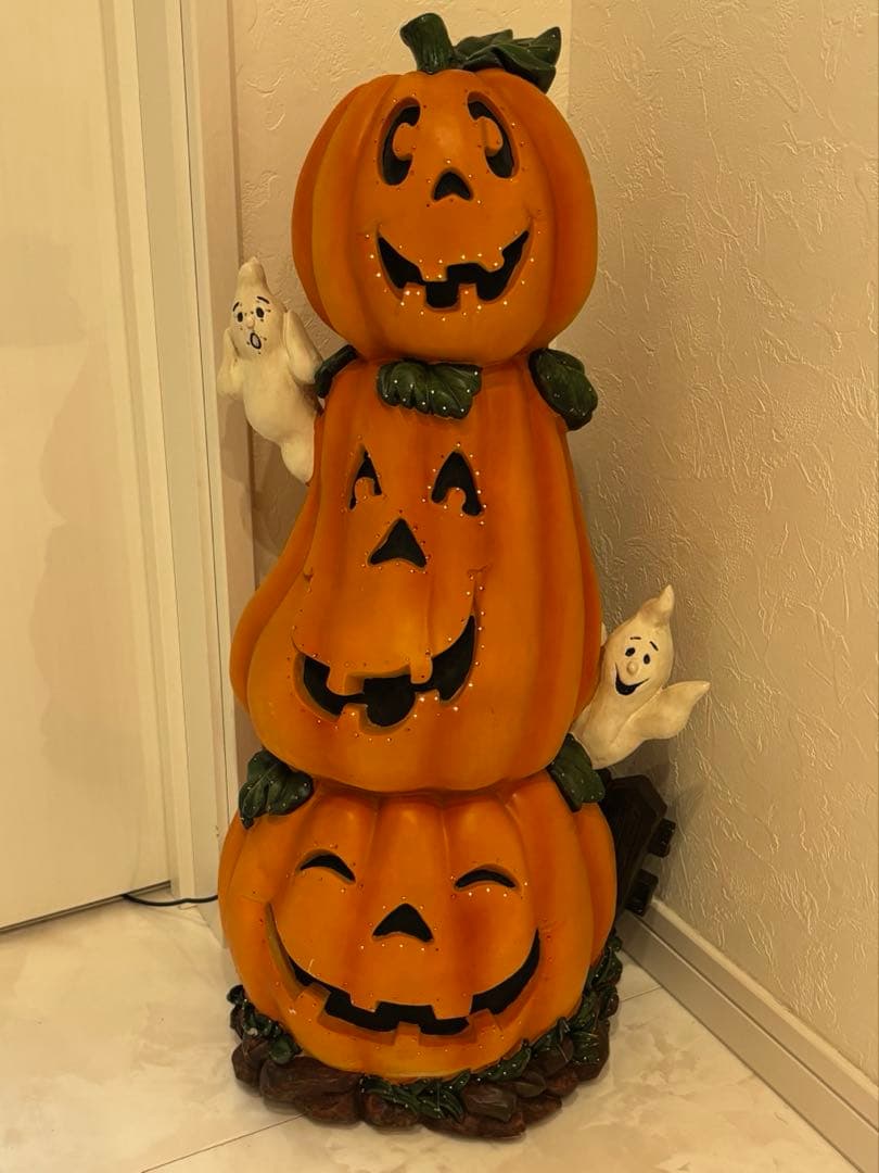 存在感あり！　ハロウィン カボチャの置物 3段　（光ファイバ）