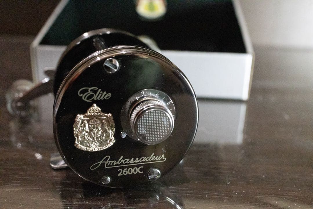 ク*ー様 Ambassadeur 2600C Elite ベイトリール