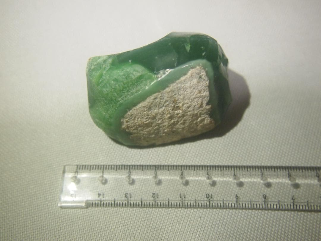 人造石　メタヒスイ（原石）