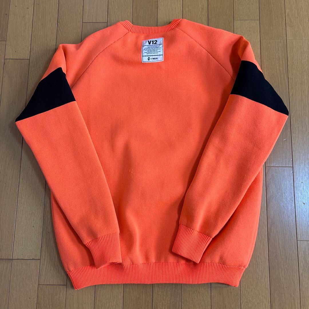 V12 セーター