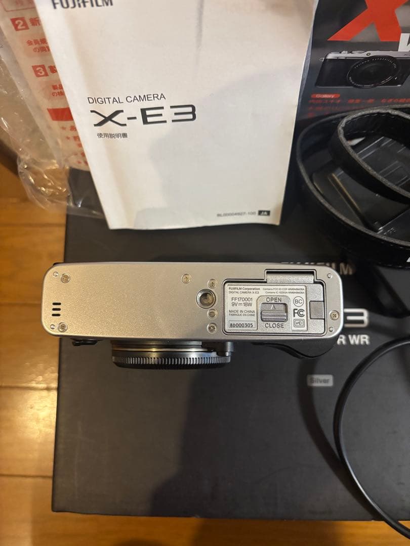【美品】Fujifilm X-E3 ミラーレス　一眼 本体セット　中古