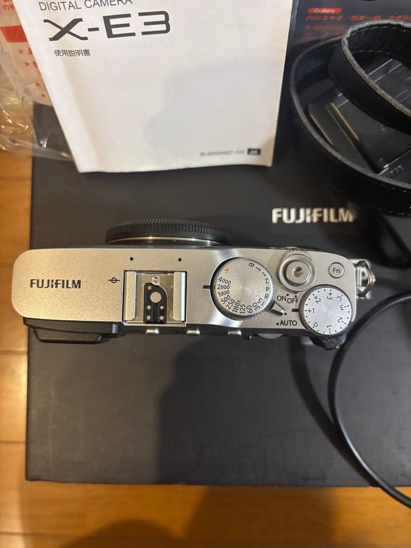 【美品】Fujifilm X-E3 ミラーレス　一眼 本体セット　中古