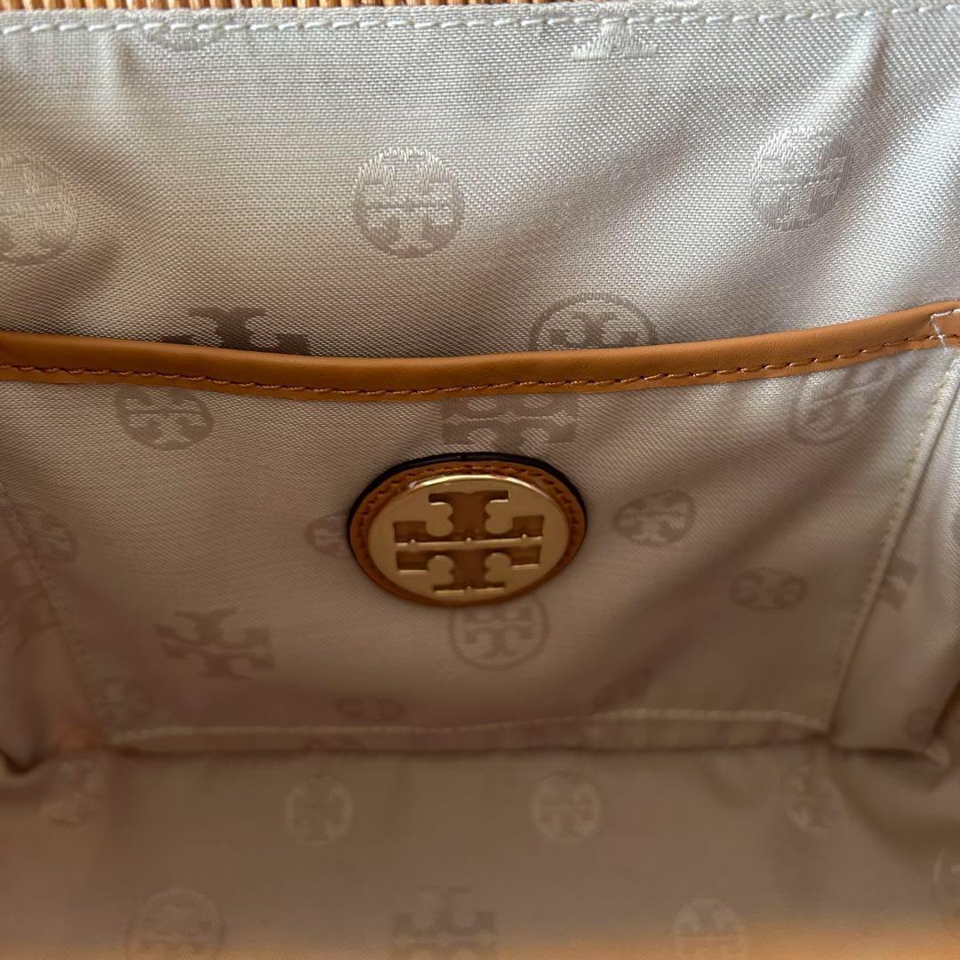 トリーバーチ かごバッグ ハンドバッグ バッグ　ナチュラルラタン