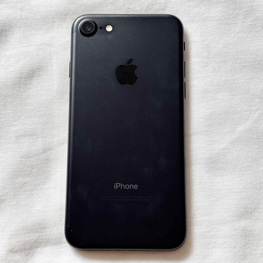 US版 iPhone 7 ブラック 128GB SIMフリー 箱+付属品付き