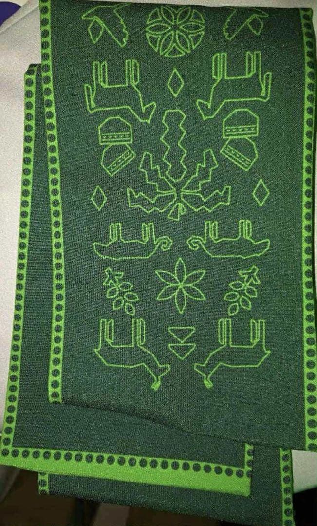 万博 サウジアラビアナショナルデー限定　 バック&ピンバッジ団扇やスカーフは薔薇