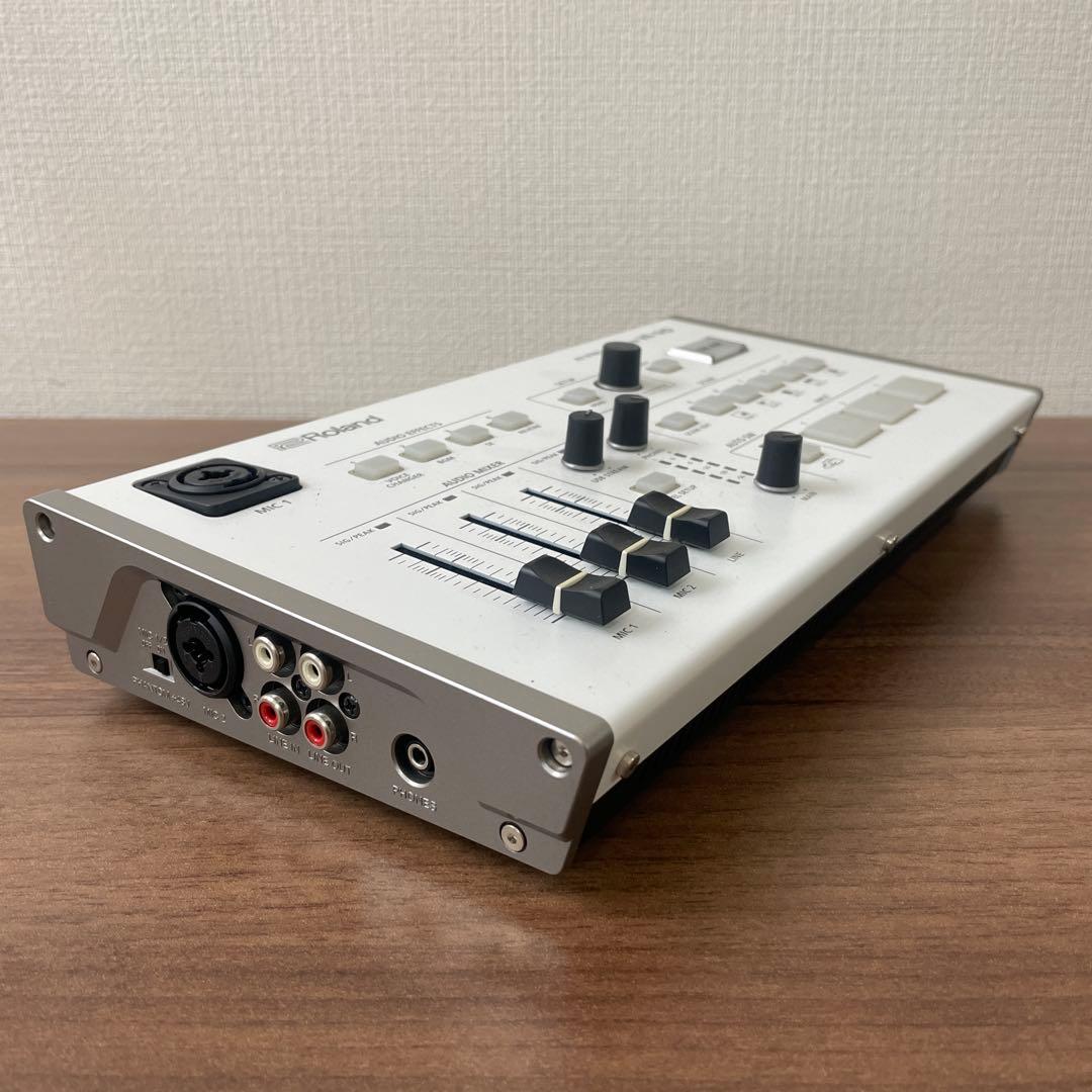 ライブ配信に！Roland VR-1HD オーディオミキサー