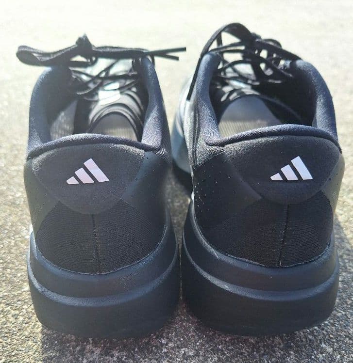 adizero Evo SL M 26.5cm ブラック/ホワイト