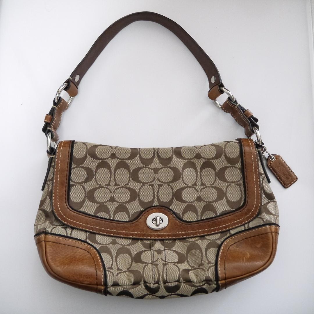 ❀ 美品　COACH　コーチ　ショルダーバッグ　シグネチャー　キャンバス　レザー