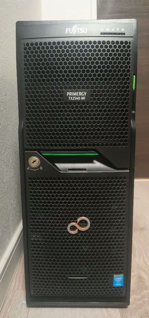 Xeon E5-2470 v2 20コア40スレッド 192GB 【引取限定】