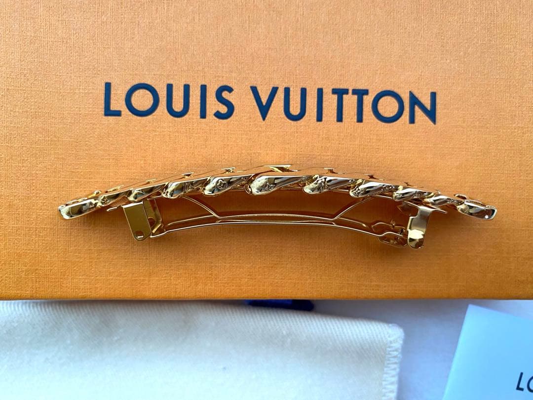 新品未使用LOUIS VUITTONバレッタアクセソワールシュブ2DM00403