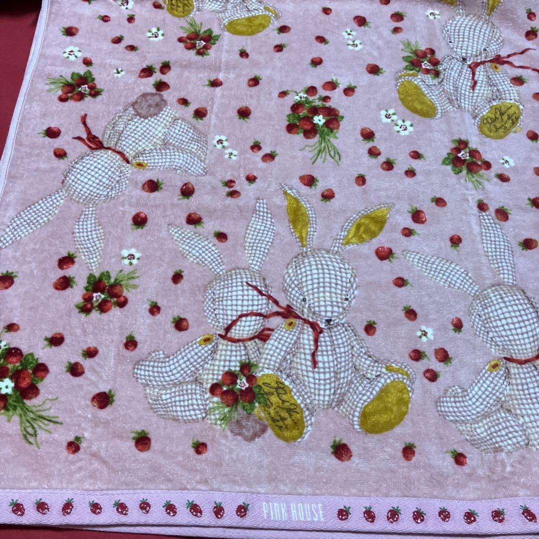 ピンクハウス　バスタオル ウサギとイチゴ柄　ラビット　ギンガム　チェック