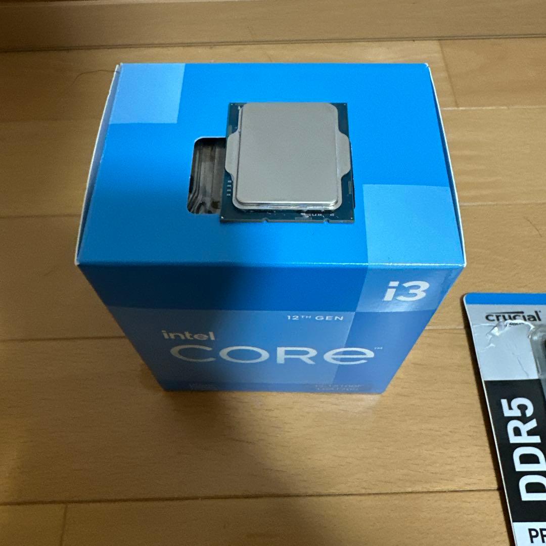 CPU Intel Core i3-12100f