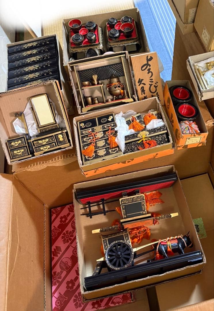 雛人形7段飾り　久月　18,999円（3個口）