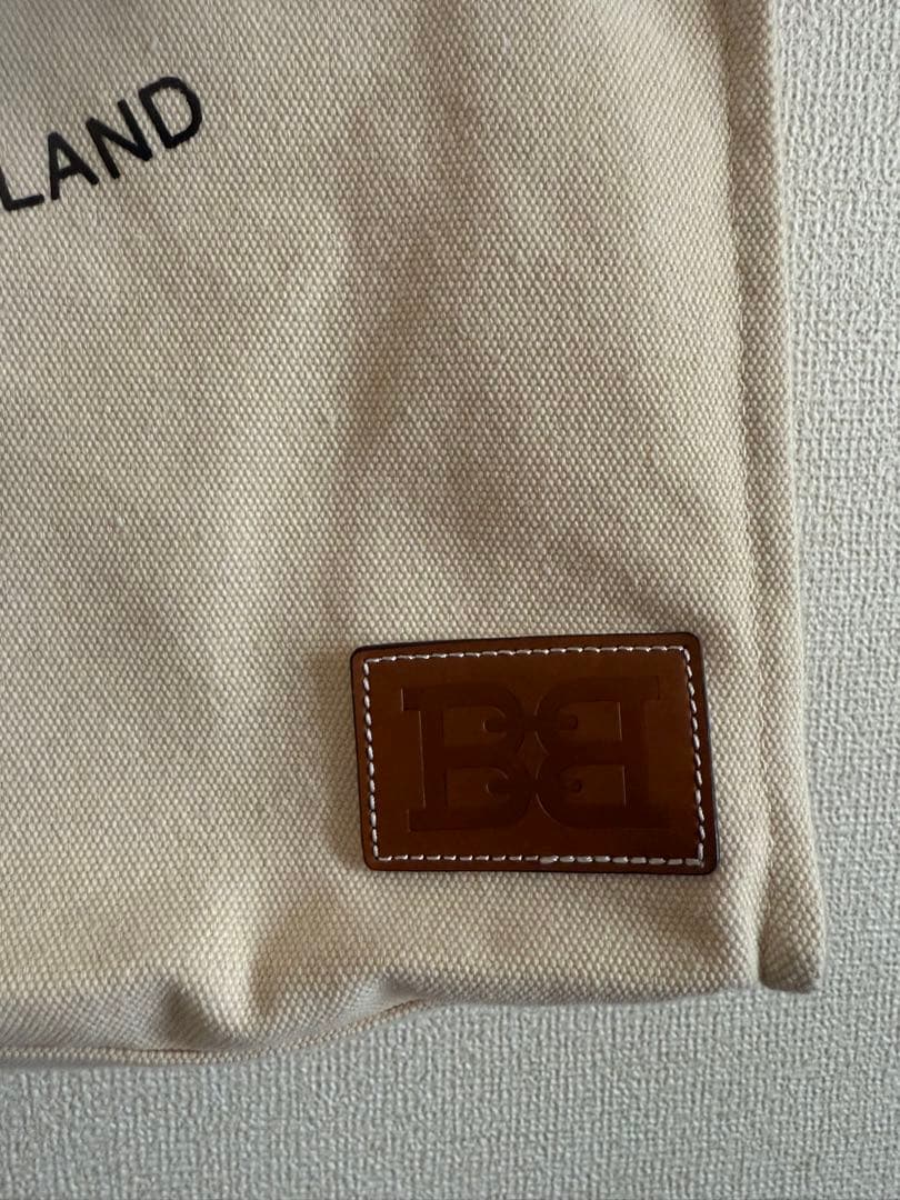 週末値下げ　BALLY トートバッグ アイボリー キャンバス