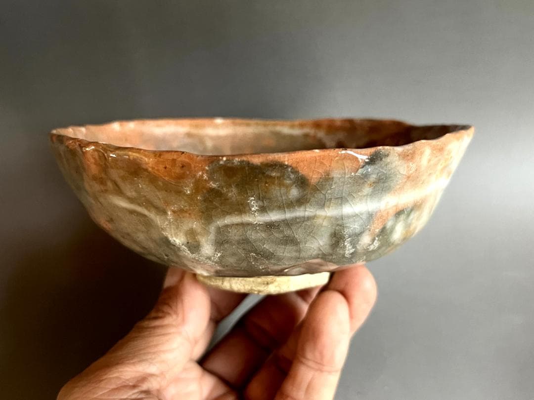 茶碗■古赤楽平茶碗【浪】和歌彫り 風 夏の夕暮れ お茶道具 時代物 骨董品■