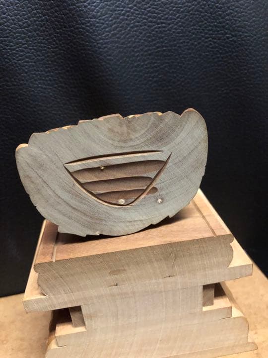 日蓮聖人座像 総白檀 金泥書 細密彫刻 日蓮宗 仏像 仏教美術 未使用保管品