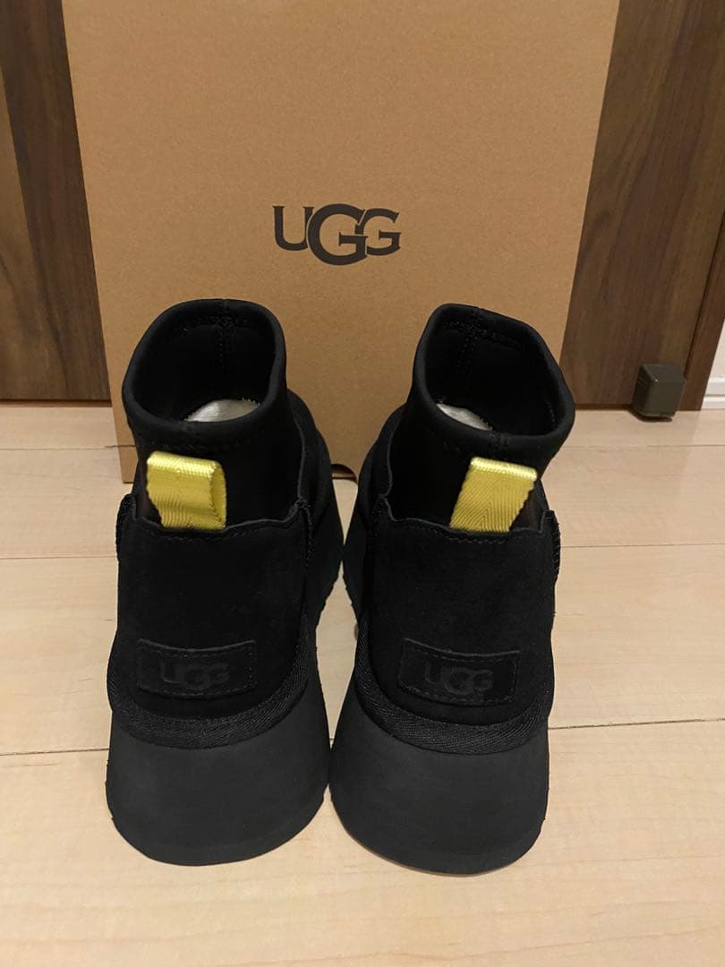 UGG ブラック Classic Mini Dipper 25cm