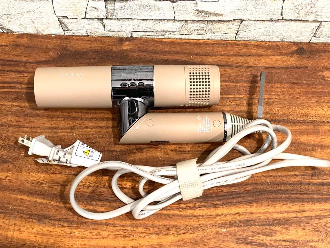 181 新型 絹女 KINUJO ドライヤー 動作確認済み