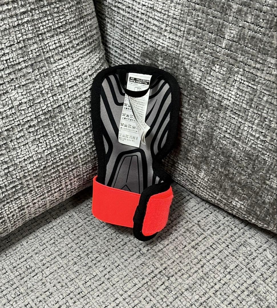 激レア NIKE ナイキ 手甲ガード 支給 実使用 メジャーリーガー グローブ