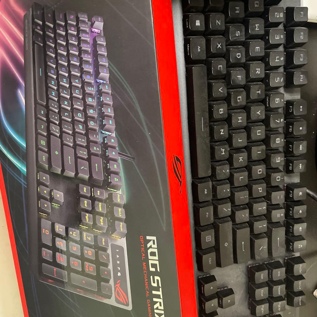 ASUS・Logicool ゲーミング3点セット オマケ付き