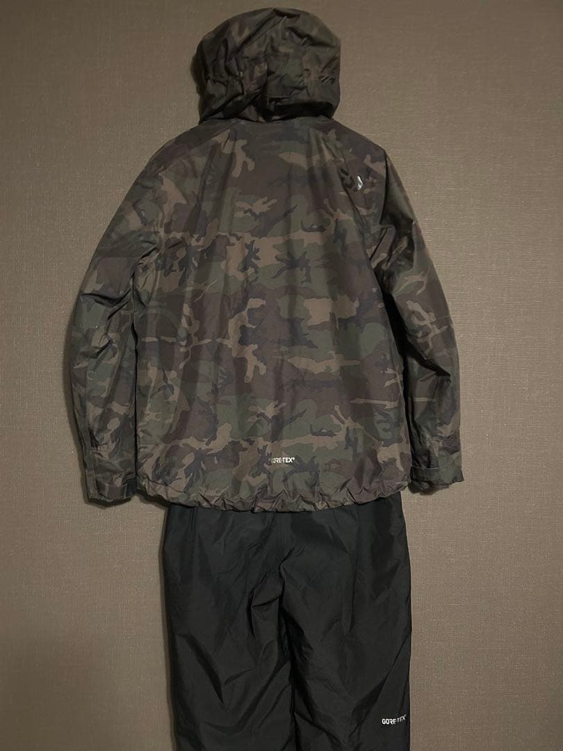 DAIWA DW-1908 GORE-TEX® 中綿入ウィンタースーツ　迷彩
