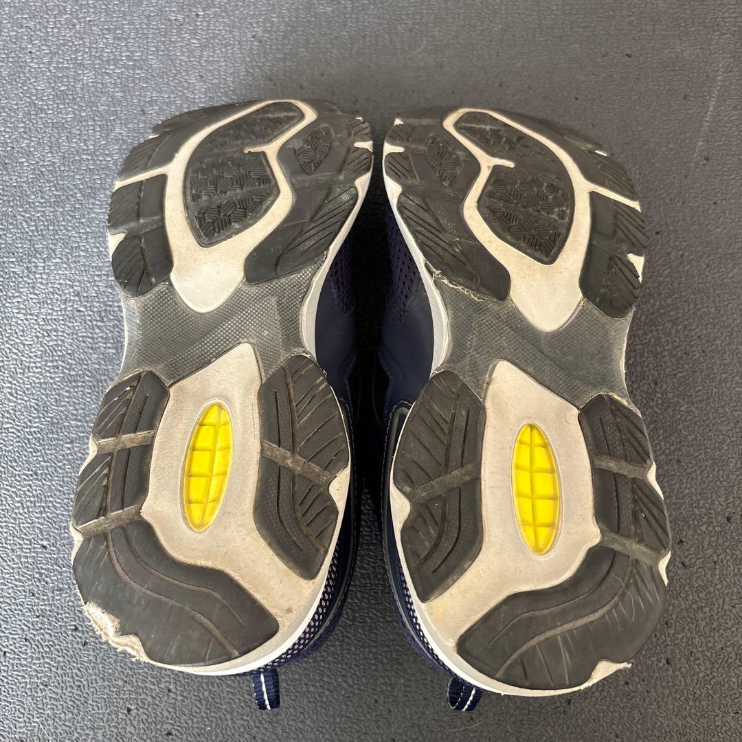 バドミントンシューズ YONEX