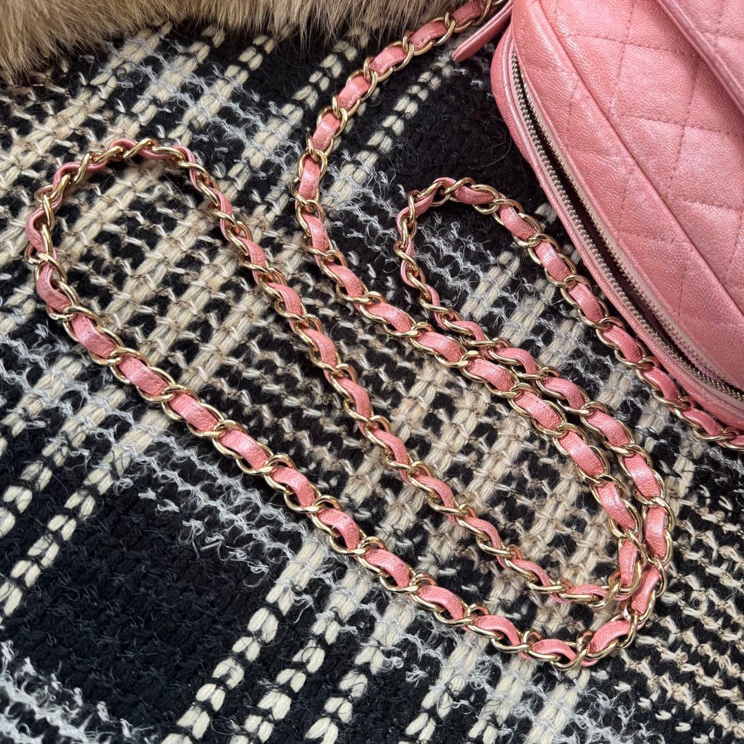 CHANEL キャビアスキン マトラッセ☆チェーンショルダーカメラバッグ