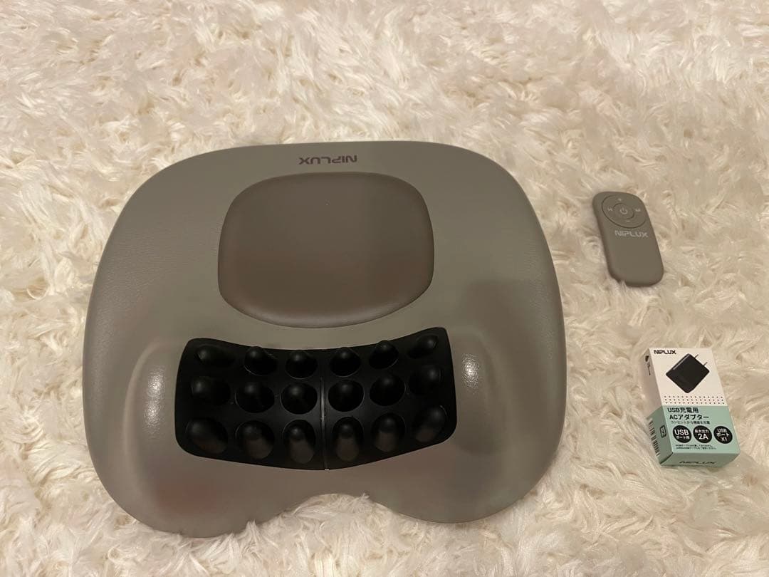 NIPLUX NECK PREMS ネックプレミス 美品　EMS