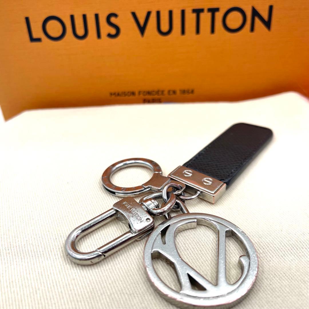 ルイヴィトン キーホルダー キーリング タイガ　ＬＶクラブ　849