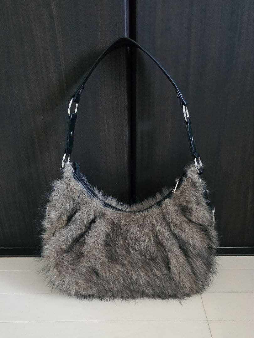 バッグ SIDE DESIGN TUCK HALF MOON BAG