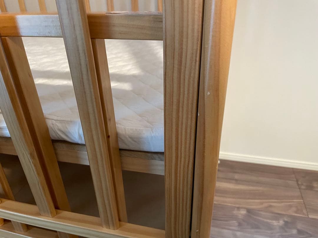 カトージ　ベビーベッド　ハイシート　ハイタイプ